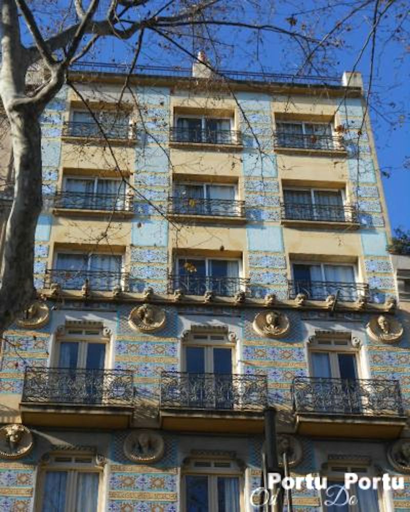 Niesamowite budynki w Barcelonie